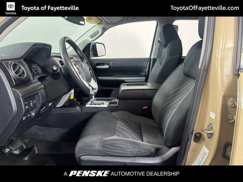 Used 2020 Toyota Tundra SR5 w/ SR5 Upgrade Package AWD/4WD image 23