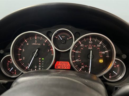 Used 2008 MAZDA MX-5 Miata Grand Touring w/ Premium Pkg image 28