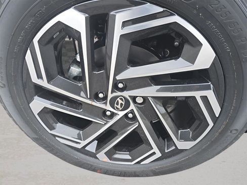 New 2025 Hyundai Tucson Limited image 9