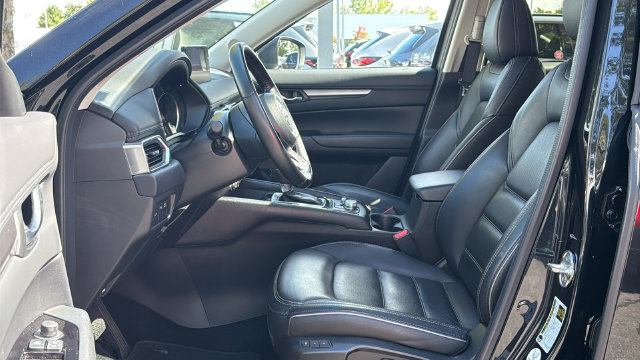 Certified 2025 MAZDA CX-5 AWD 2.5 S w/ Preferred Package image 10