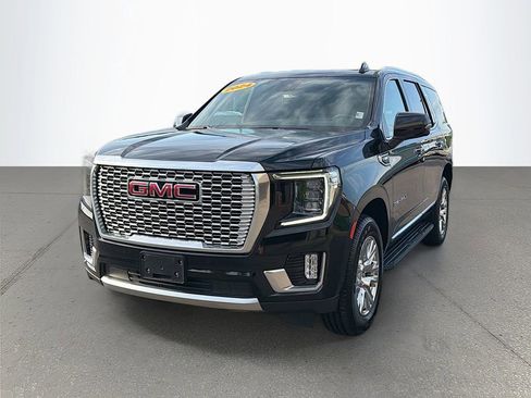 Used 2024 GMC Yukon Denali AWD/4WD image 8
