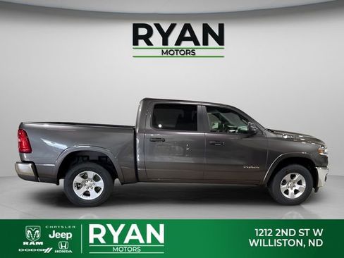 New 2026 RAM 1500 Big Horn AWD/4WD image 10