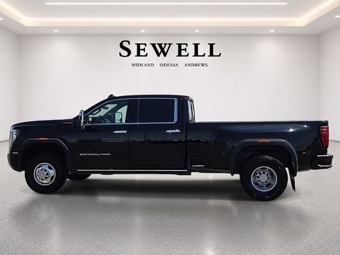 Used 2024 GMC Sierra 3500 Denali w/ Denali Reserve Package AWD/4WD image 2