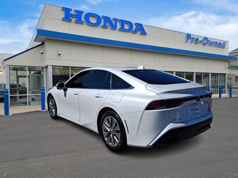 Used 2023 Toyota Mirai w/ Advanced Technology Package RWD image 7
