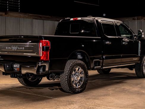 Used 2025 Ford F250 King Ranch w/ Chrome Package AWD/4WD image 3