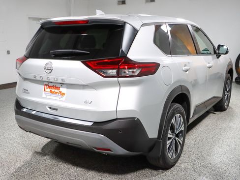 Used 2023 Nissan Rogue SV FWD image 7