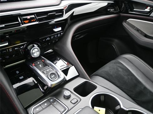 Certified 2024 Acura MDX A-Spec image 4