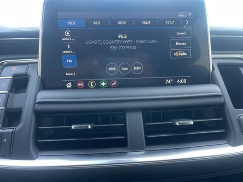 Used 2021 Chevrolet Tahoe Z71 w/ Z71 Signature Package AWD/4WD image 26