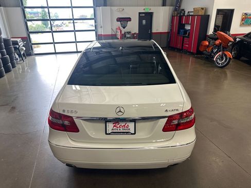 Used 2010 Mercedes-Benz E 350 4MATIC Sedan image 29