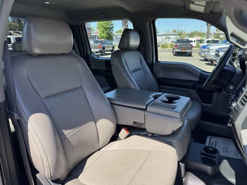 Used 2018 Ford F250 XL w/ Power Equipment Group AWD/4WD image 12