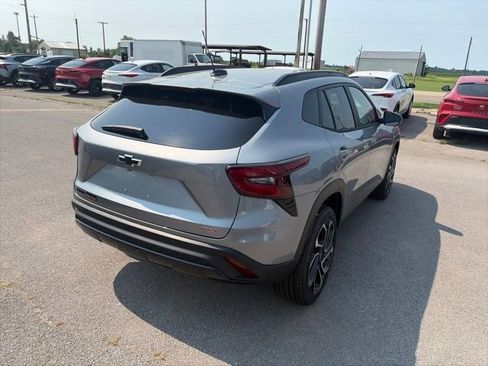 New 2026 Chevrolet Trax RS w/ Driver Confidence Package FWD image 6
