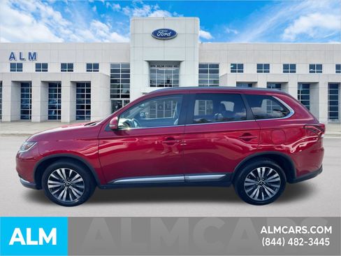 Used 2020 Mitsubishi Outlander SE image 10