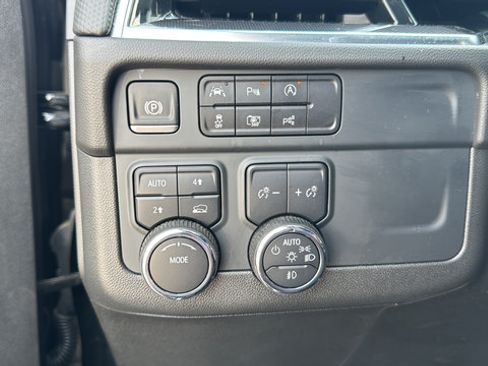 Used 2025 Chevrolet Tahoe RST w/ Comfort Package AWD/4WD image 36