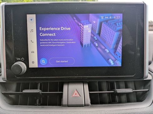 Used 2023 Toyota RAV4 XLE w/ Convenience Package FWD image 19