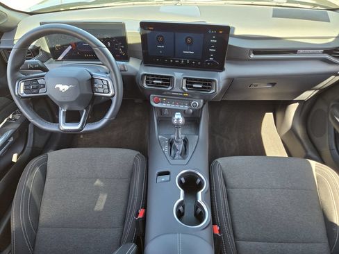Used 2025 Ford Mustang Coupe RWD image 36