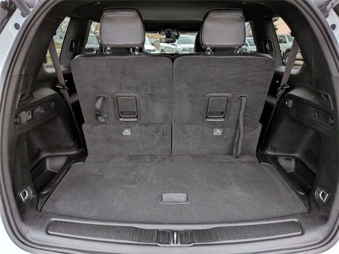 Certified 2024 Jeep Grand Cherokee L Laredo image 27