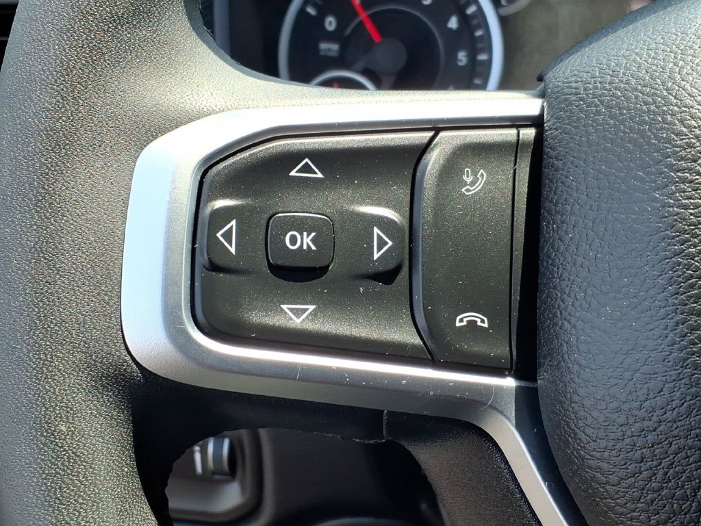 Certified 2025 RAM 2500 Big Horn AWD/4WD image 11