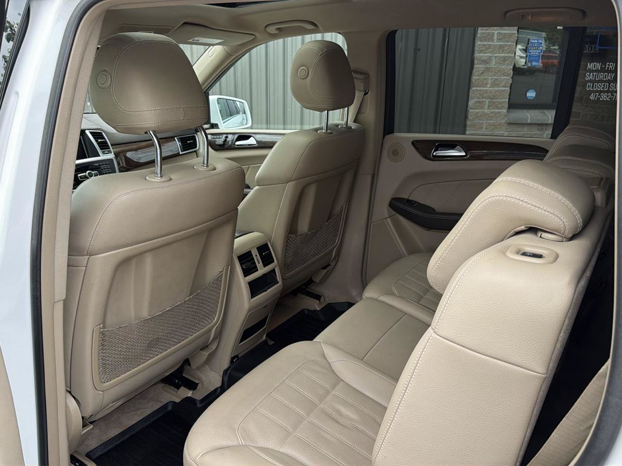 Used 2015 Mercedes-Benz GL 450 4MATIC image 16