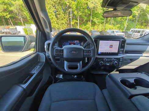 Used 2025 Ford F150 XLT w/ Equipment Group 301A Standard AWD/4WD image 29