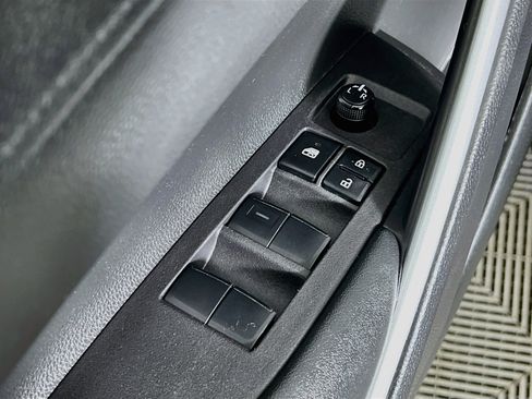 Certified 2024 Toyota Corolla Cross LE AWD/4WD image 18