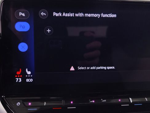 Certified 2024 Volkswagen ID.4 Standard Sport Utility image 20