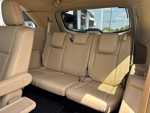Used 2016 Toyota Highlander Limited Platinum AWD/4WD image 35
