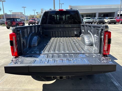 Used 2025 Ford F350 Lariat w/ Lariat Ultimate Package image 30