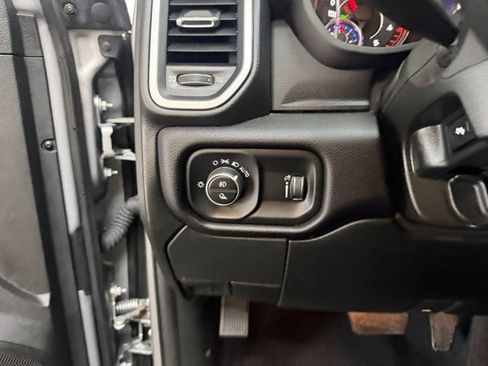 Certified 2021 RAM 2500 Big Horn w/ Level 1 Equipment Group AWD/4WD image 19