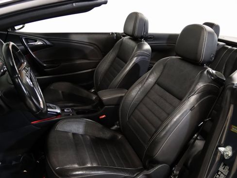 Used 2016 Buick Cascada Premium image 38