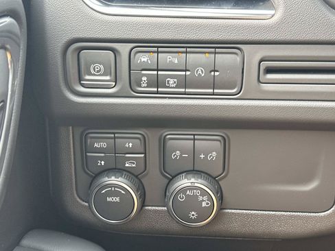 Certified 2024 Chevrolet Tahoe RST w/ Luxury Package AWD/4WD image 25