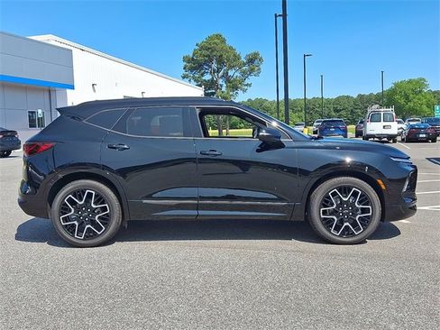 New 2025 Chevrolet Blazer RS w/ Driver Confidence II Package image 5