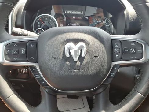 Used 2025 RAM 1500 Big Horn AWD/4WD image 12