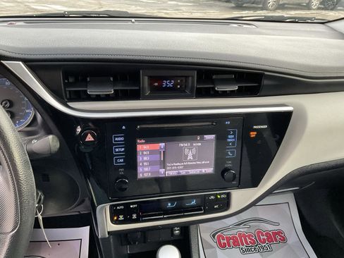 Used 2017 Toyota Corolla LE image 16