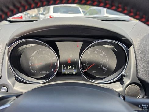 New 2026 Mitsubishi Outlander Sport LE AWD/4WD image 17