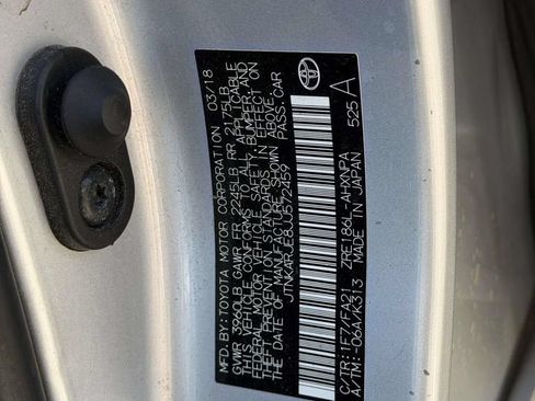 Used 2018 Toyota Corolla iM w/ All-Weather Mat Package FWD image 17