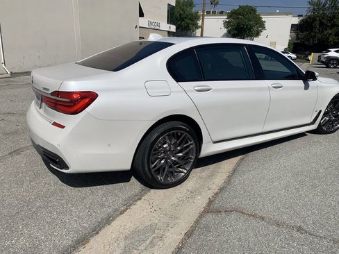 Used 2016 BMW 750i xDrive image 10