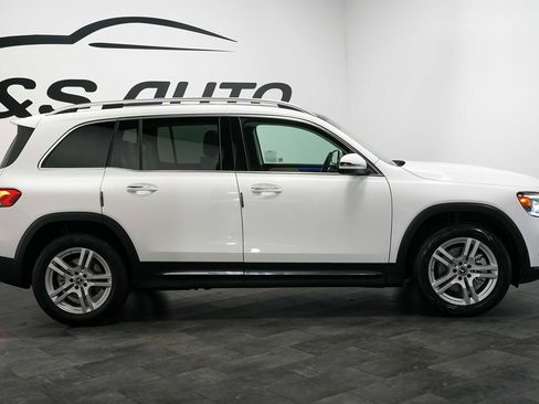 Used 2022 Mercedes-Benz GLB 250 4MATIC image 6