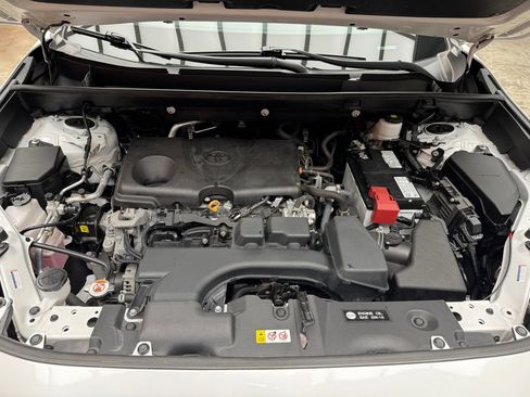 Used 2023 Toyota RAV4 XLE Premium AWD/4WD image 30