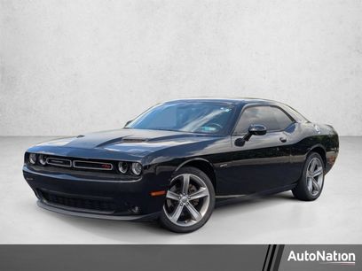 Used 2015 Dodge Challenger R/T w/ Quick Order Package 28B R/T