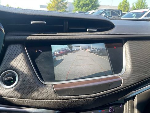 Used 2018 Cadillac XT5 Luxury AWD/4WD image 16