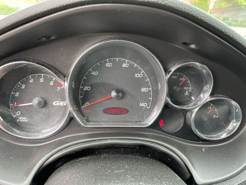 Used 2008 Pontiac G6 Sedan w/ Sport Package FWD image 6