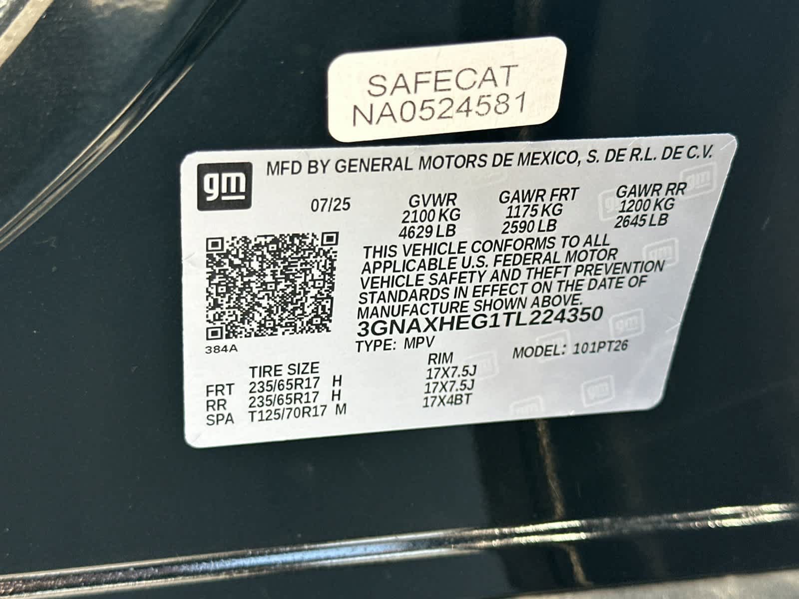 Used 2026 Chevrolet Equinox LT w/ Convenience Package II FWD image 31