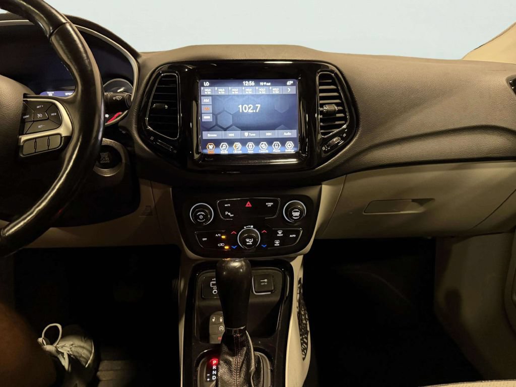 Used 2020 Jeep Compass Limited w/ Safety & Security Group FWD image 31