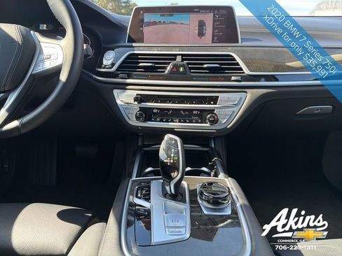 Used 2020 BMW 750i xDrive w/ Executive Package AWD/4WD image 25