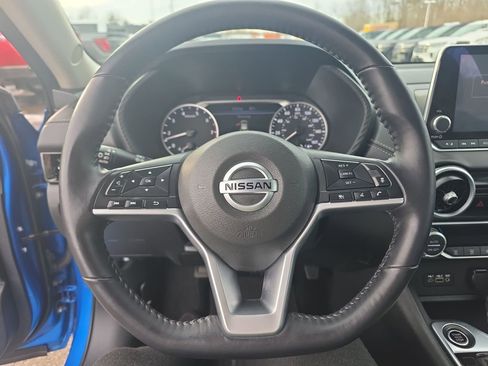 Used 2020 Nissan Sentra SV image 24