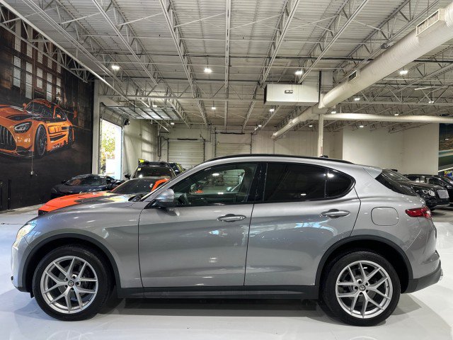 Used 2018 Alfa Romeo Stelvio Ti Sport AWD/4WD image 27
