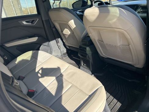 Certified 2024 Audi Q4 e-tron Premium Plus w/ Premium Plus image 31