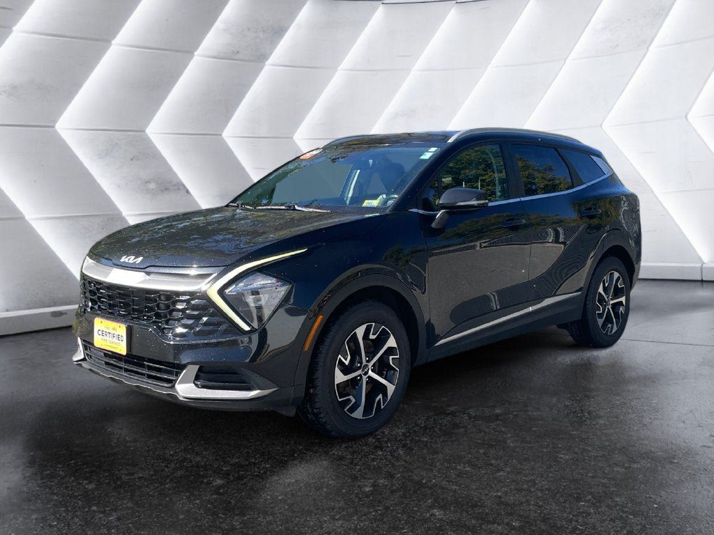 Used 2023 Kia Sportage EX AWD/4WD image 2