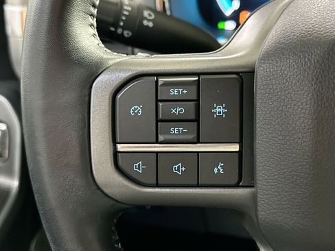 Used 2022 Ford F150 Lariat image 20