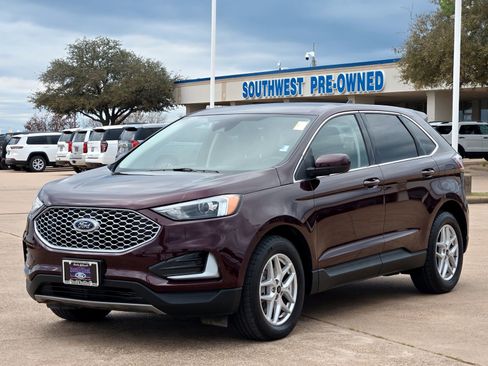 Used 2024 Ford Edge SEL image 7
